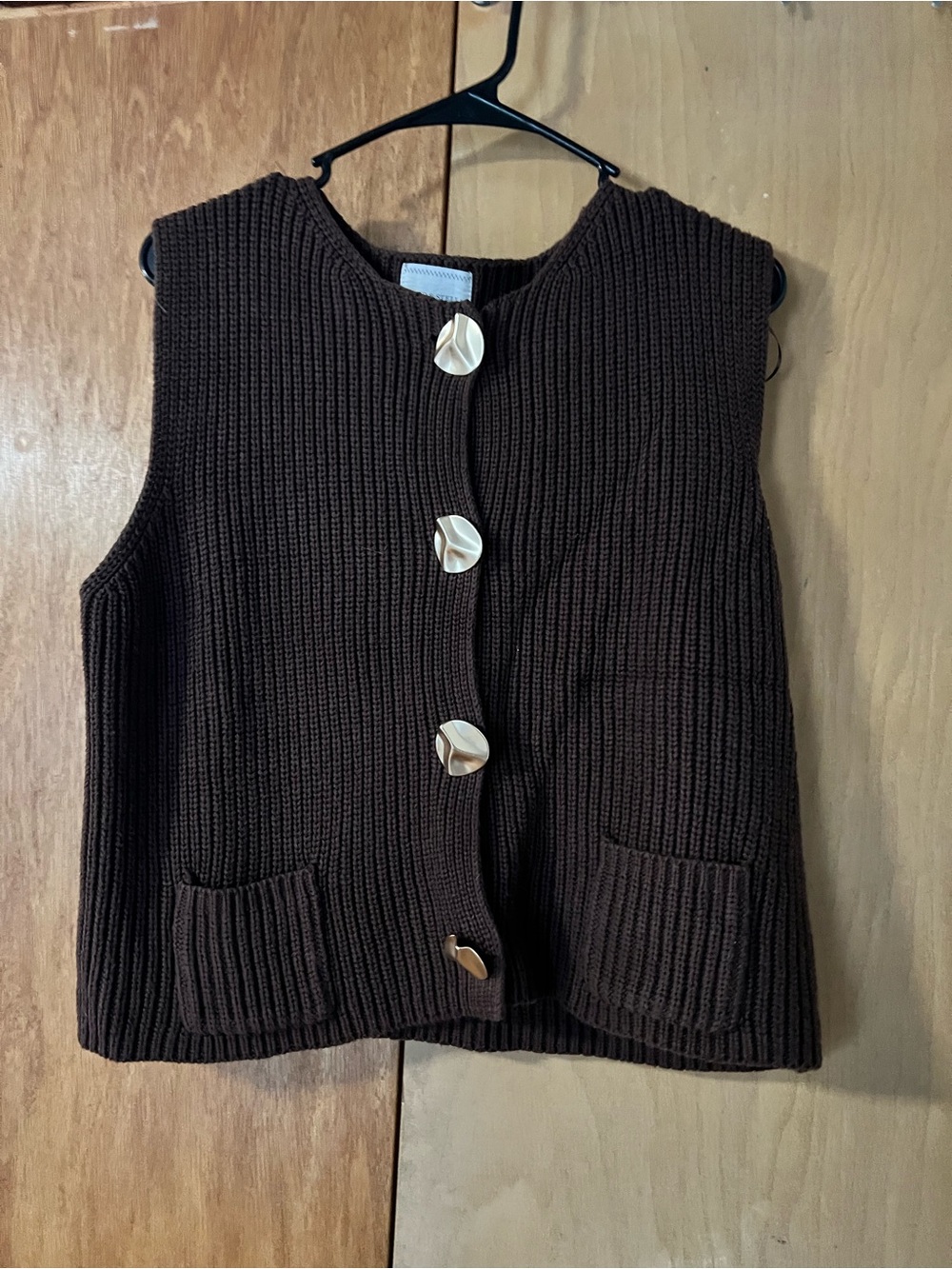NWOT Soho & Stella sweater vest, size large